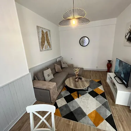 T3 En Plein Centre-ville Chatellerault, Apartment Chatellerault